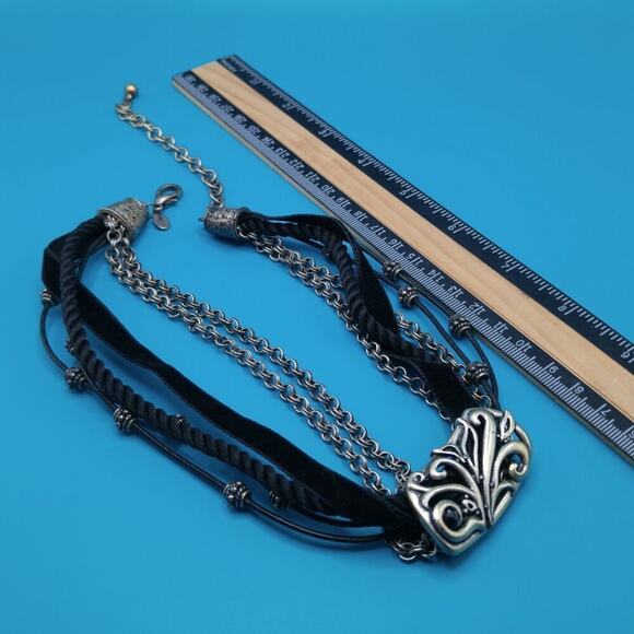 CHICO'S Antique Silver Tone METAL & Rope Chain Pendant Necklace, 20 Inches - Picture 5 of 11